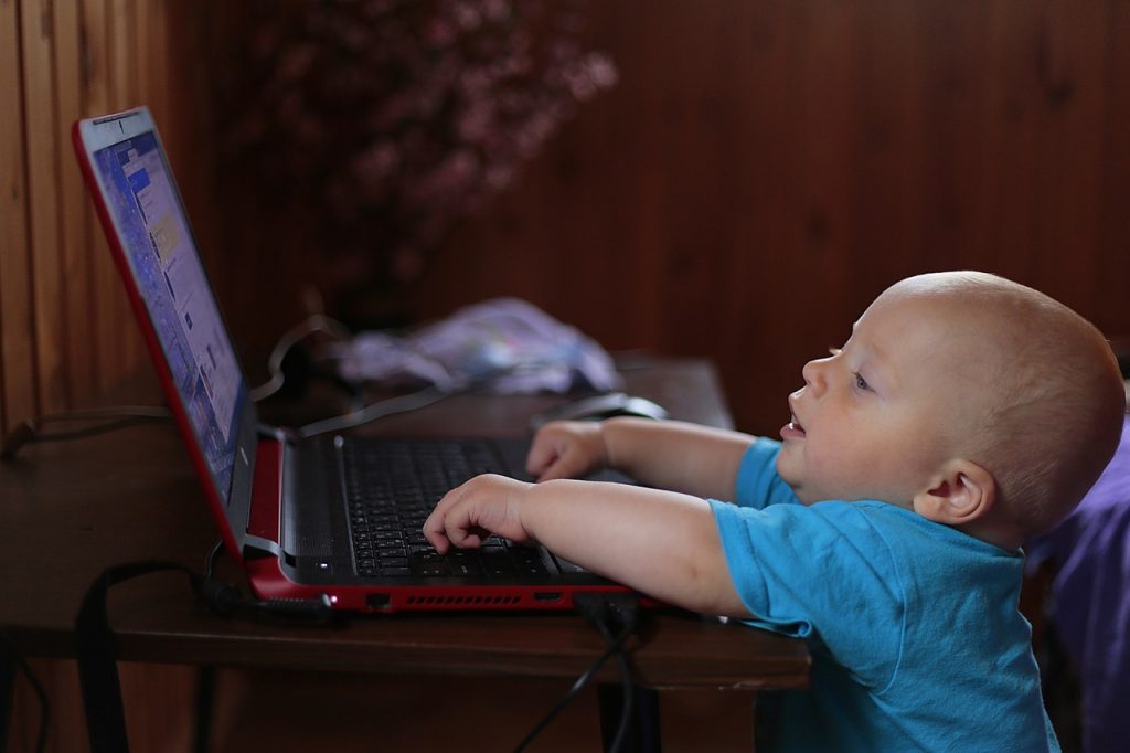 How to Teach Computer Skills to Children with Intellectual Disabilities