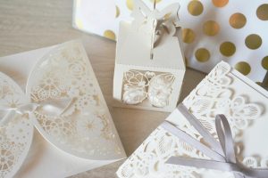 How to Address Wedding Invitations Properly?