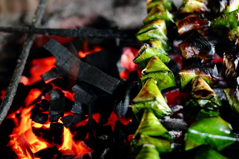 How to get rid of the taste of burnt food in dishes