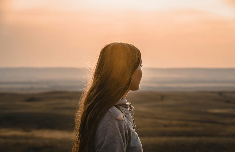 Is it safe for teen girls to travel alone to Europe?