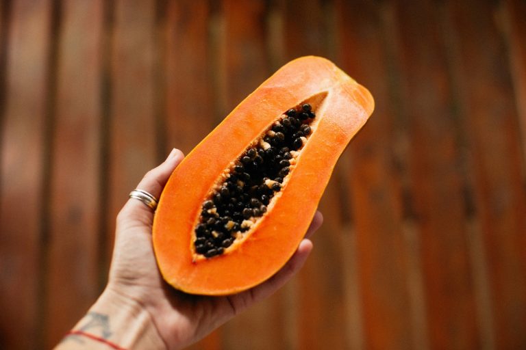11 Best Health Benefits of Papaya