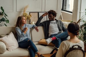 How to Manage Time Effectively as a Married Couple?