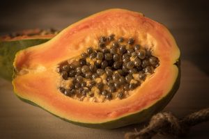 11 Best Health Benefits of Papaya for Women