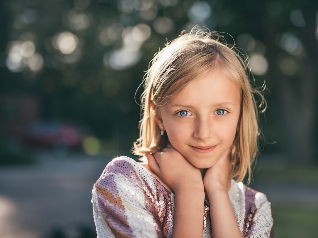 How to Help Your Child Manage Stress and Anxiety 1 How to Help Your Child Manage Stress and Anxiety