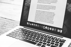 What is the difference between content writing and copywriting?