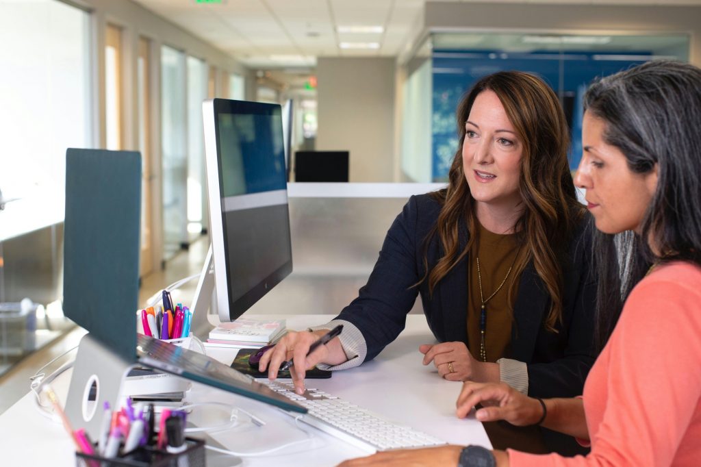 How to deal with backstabbing coworkers
