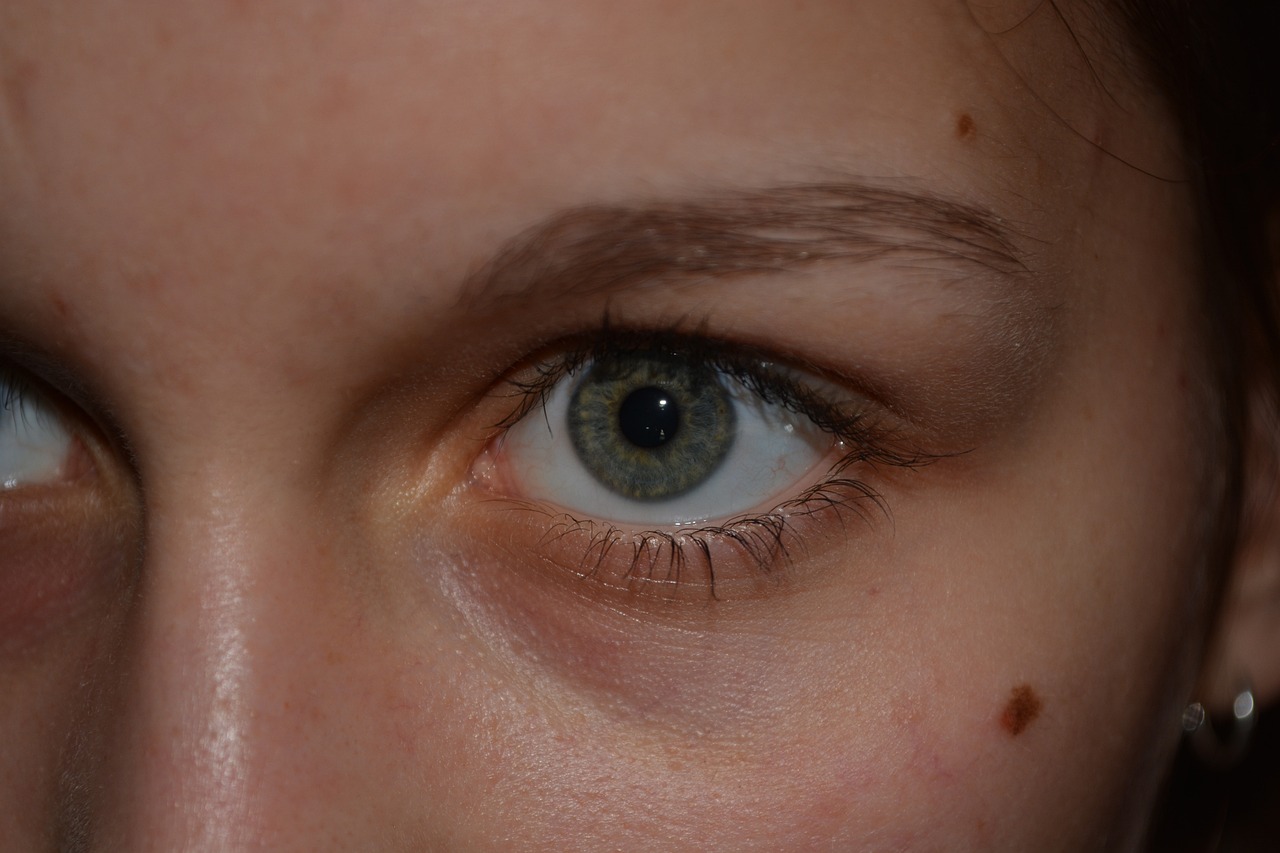 eyes, green, face