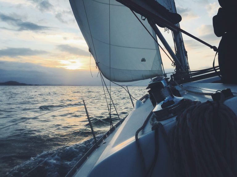 12 Best Places to Visit for Sailing Experiences
