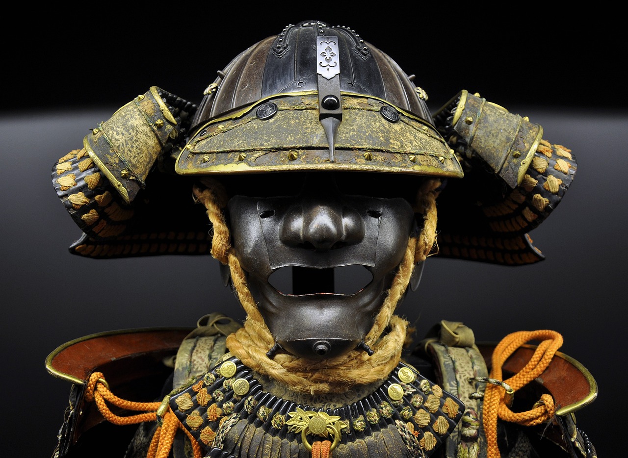 11 Best Samurai Tours in Japan 1 samurai, suit, helmet