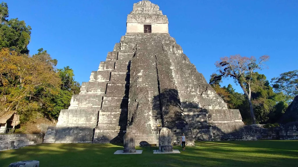 15 Most Stunning Ancient Ruins to Explore Around the World 9 Tikal