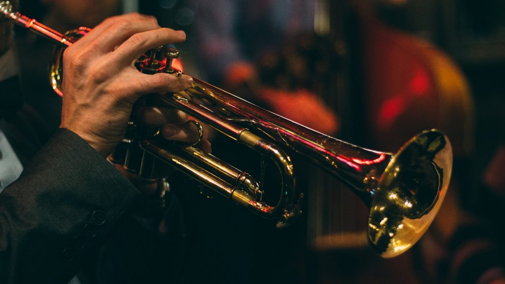 12 Legendary Jazz Bars for Music Enthusiasts to Visit 1 12 Legendary Jazz Bars for Music Enthusiasts to Visit