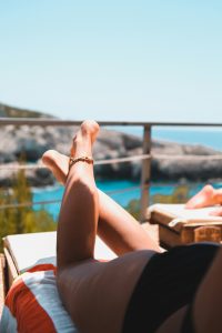 What’s the Difference Between Tanning and Burning?