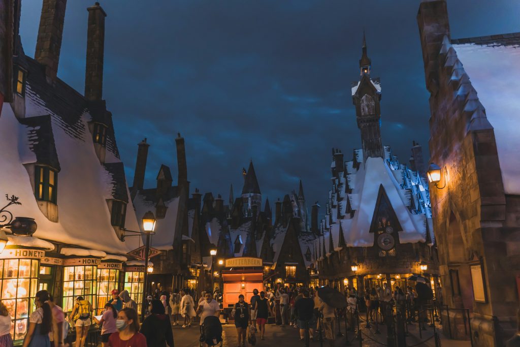 14 Best Places to Visit for Theme Parks 6 aditya vyas igj1R21BNvw unsplash