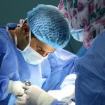 Essential Tips for Choosing the Right Hair Transplant Clinic and Surgeon