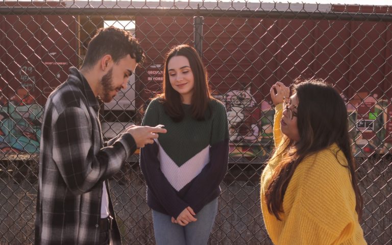 How to approach a girl with no fear of rejection