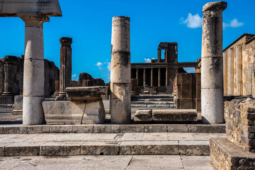 15 Most Stunning Ancient Ruins to Explore Around the World 11 pexels travelphotosbyruss 5142345