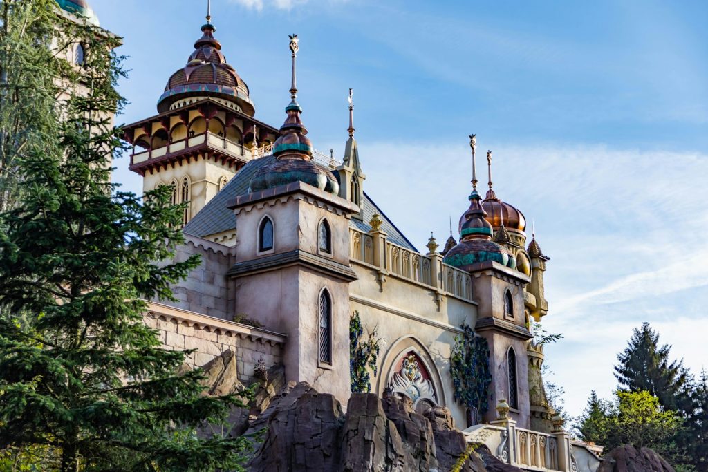 14 Best Places to Visit for Theme Parks 7 white and brown concrete building
