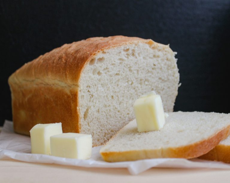 Is It Good for You to Eat White Bread Every Day?