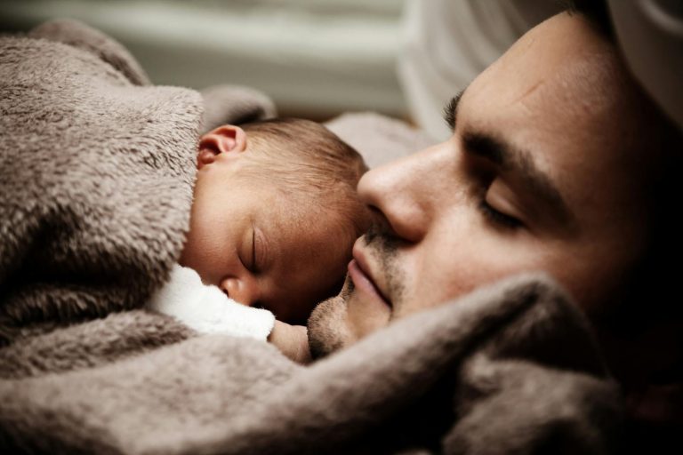 12 Common Sleep Issues in Babies and How to Solve Them