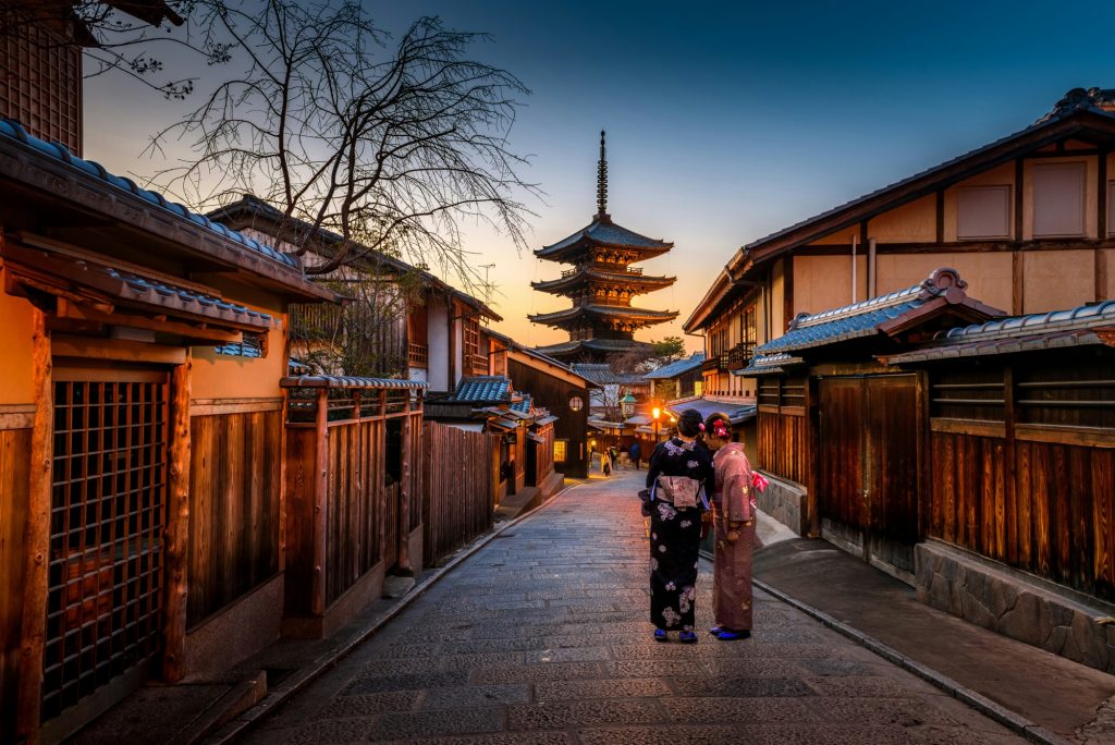 Why Are Japanese People So Polite? A Cultural and Historical Perspective 1 Why Are Japanese People So Polite? A Cultural and Historical Perspective
