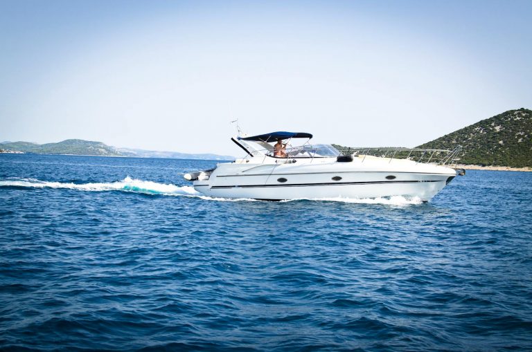 15 Crucial Things You Should Know Before Buying a Boat