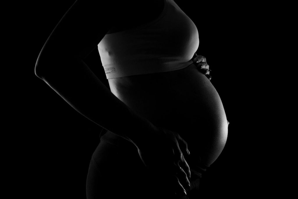 How to Safely Manage Uncommon Cravings During Pregnancy 1 How to Safely Manage Uncommon Cravings During Pregnancy