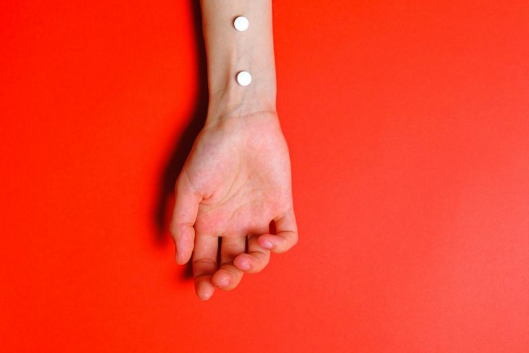 What’s the Difference Between Aspirin and Ibuprofen?