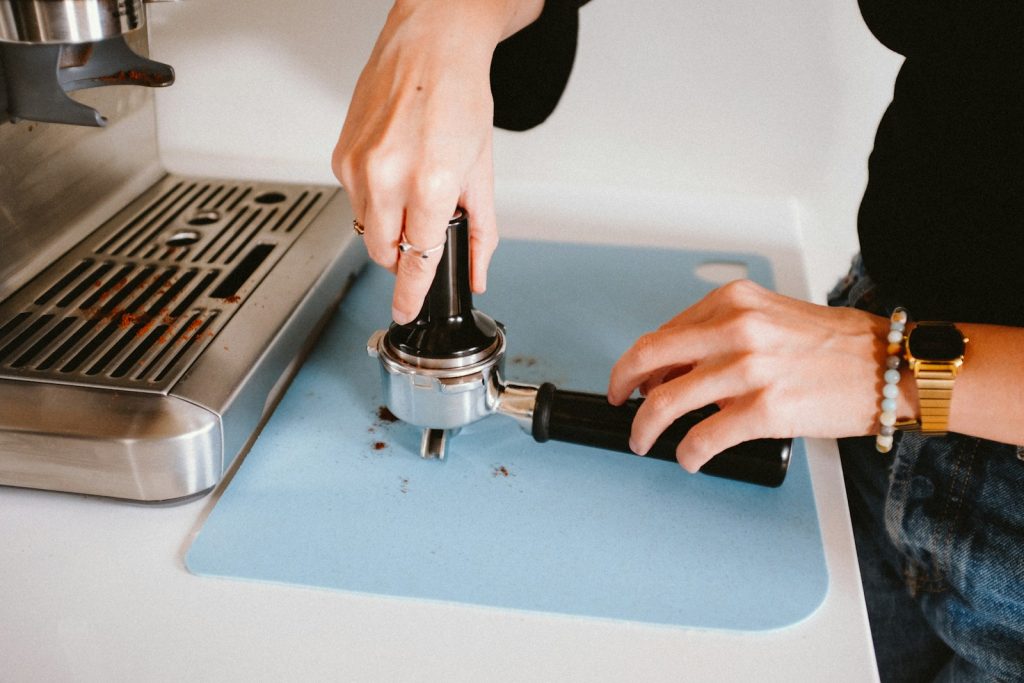 What’s the Difference Between an Espresso and a Latte?
