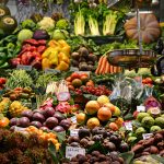 13 Best Low-Glycemic Fruits for People with Blood Sugar Concerns