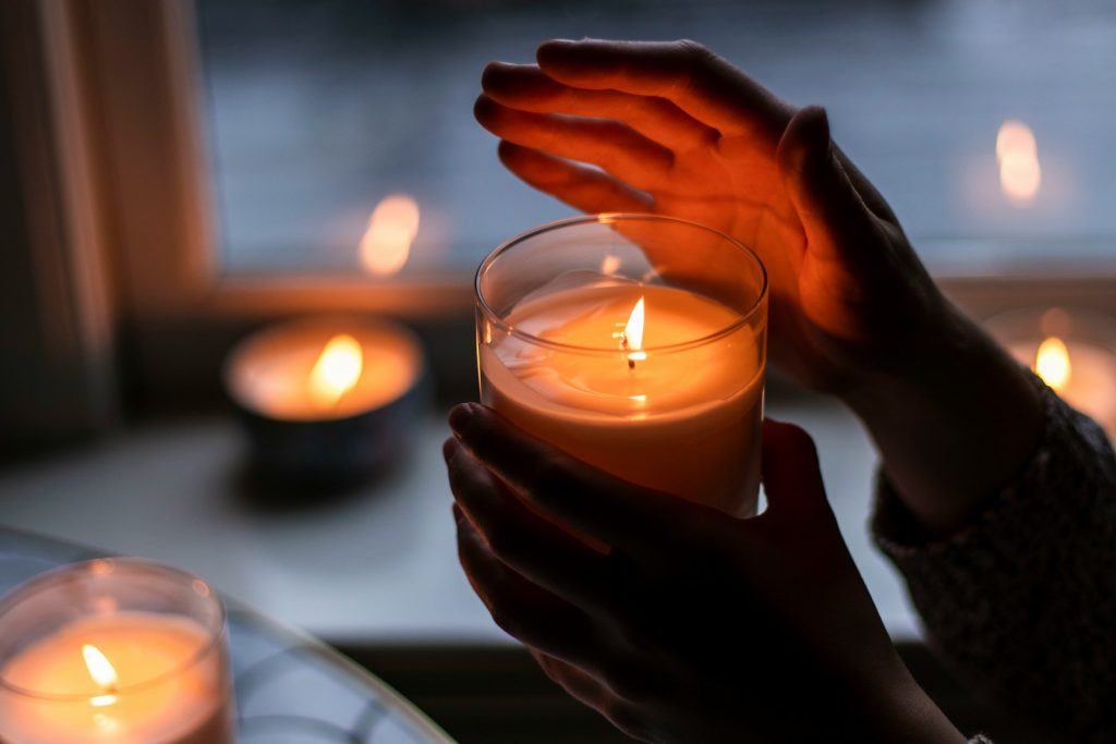 15 Amazing Benefits of Candles for Mental Health and Well-being