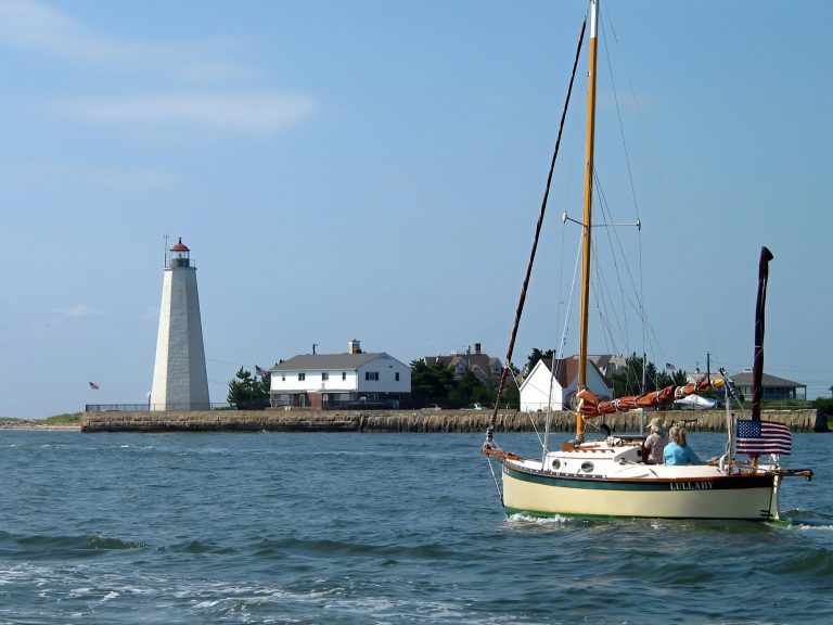 Why is Connecticut So Wealthy?