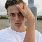 15 Most Common Signs of Depression in Teenagers