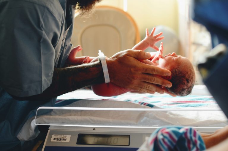Why Are Some Babies Born So Small? Understanding the Causes of Low Birth Weight