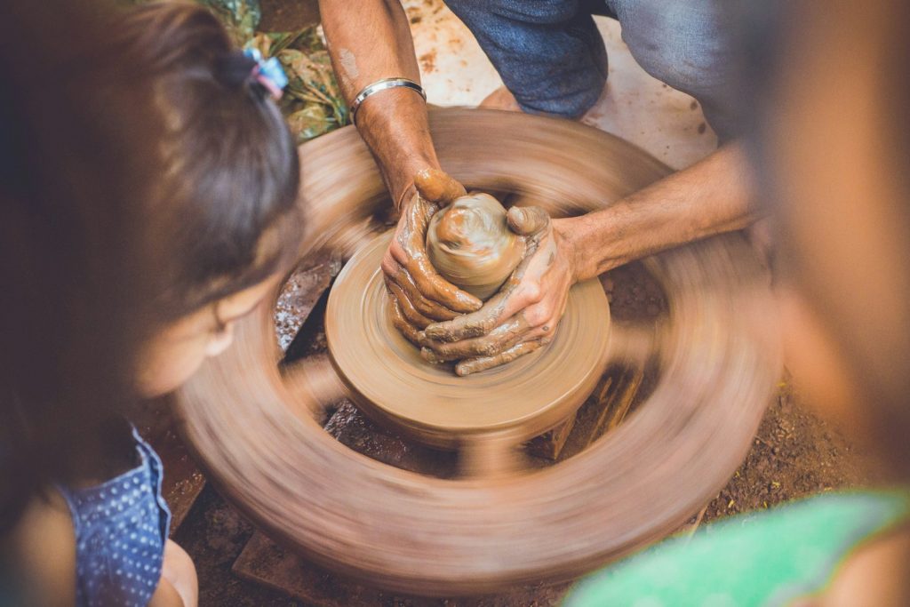 How to Use Art, Music, and Dance for Therapeutic Growth in Kids 1 How to Use Art, Music, and Dance for Therapeutic Growth in Kids