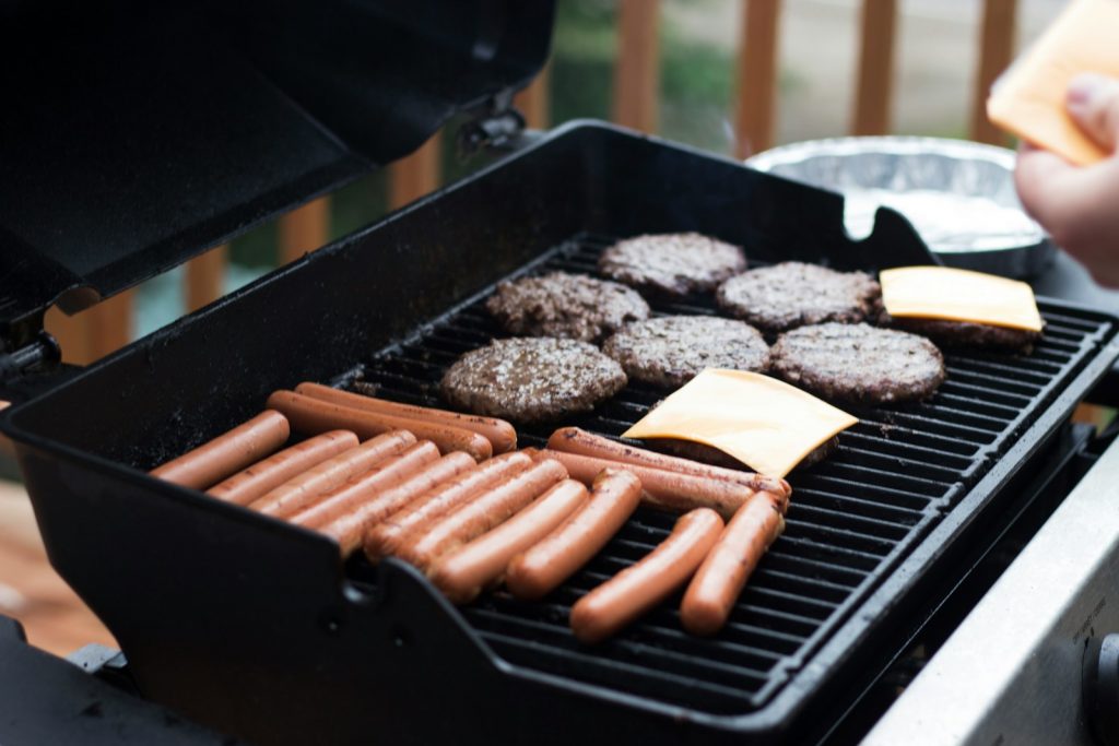 17 Food Items That Seniors Should Absolutely Avoid to Stay Healthy