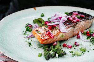 15 Best Foods for Menopause Symptom Relief