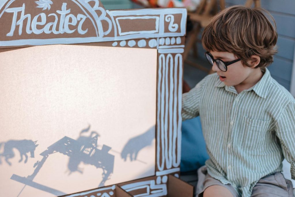 Most Common Signs That Your Child Might Need Glasses 1 Most Common Signs That Your Child Might Need Glasses