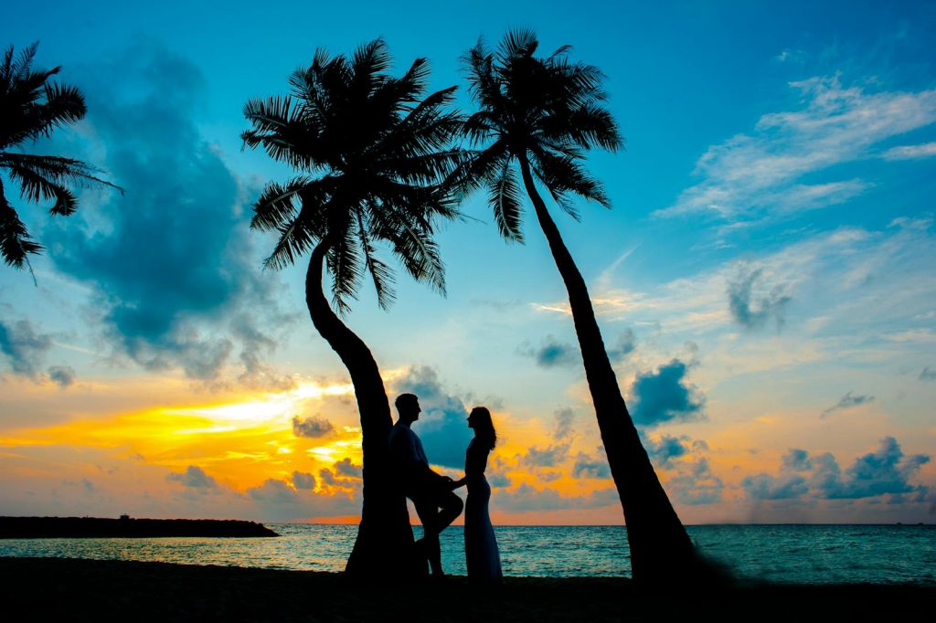 How to Plan a Destination Honeymoon: A Step-by-Step Guide to Your Dream Getaway 1 How to Plan a Destination Honeymoon: A Step-by-Step Guide to Your Dream Getaway