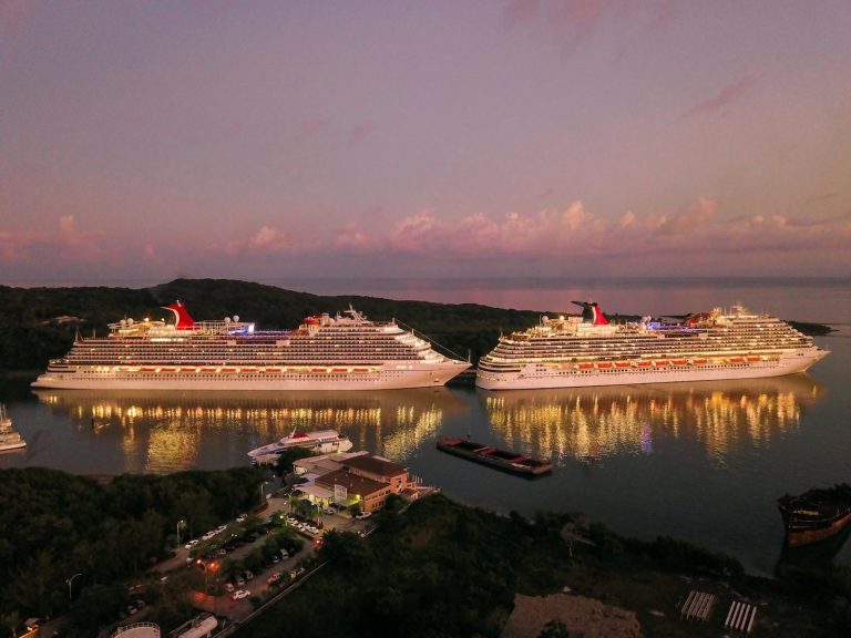 15 Things You Should Know Before Going on a Cruise Vacation