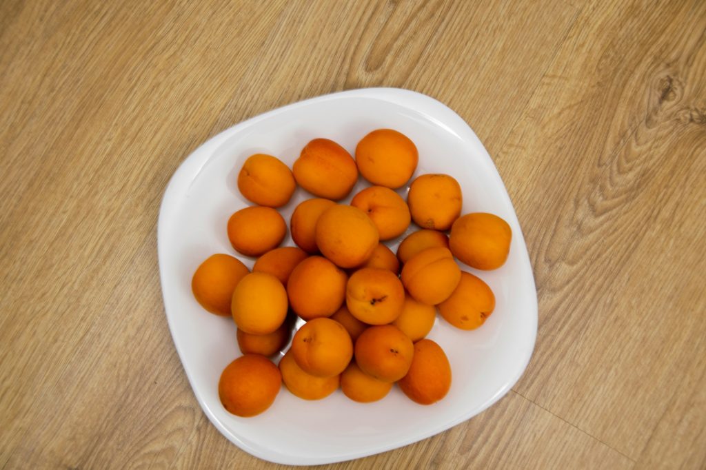 13 Best Stone Fruits for People Seeking Antioxidants 1 13 Best Stone Fruits for People Seeking Antioxidants