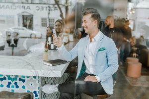 How to Get Ready for a Virtual Date
