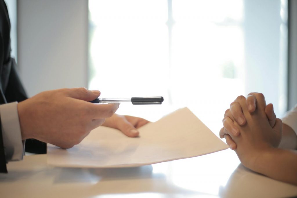 What’s the Difference Between a Trustee and a Beneficiary? 1 What’s the Difference Between a Trustee and a Beneficiary?