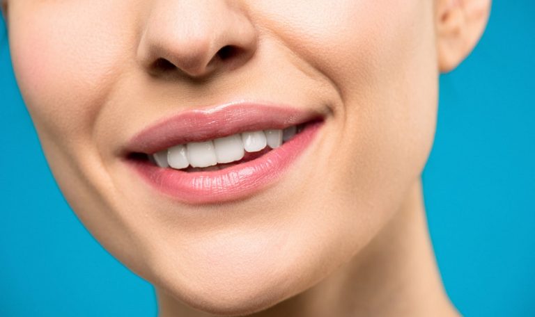 10 Tips to Prevent or Cure Chapped Lips