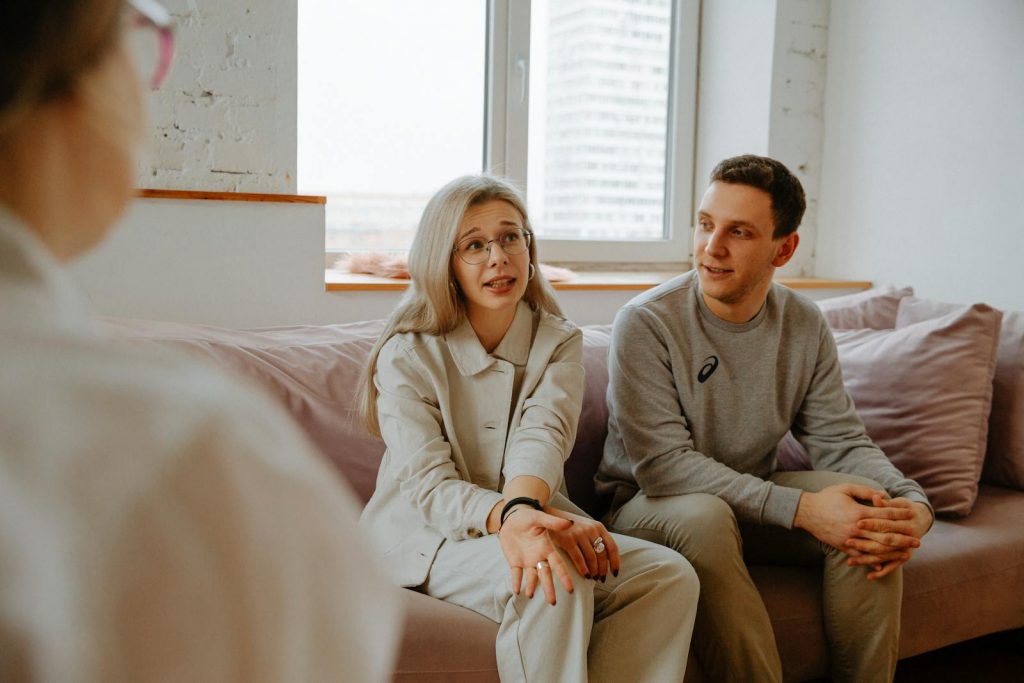What’s the Difference Between Counseling and Psychotherapy? 1 What’s the Difference Between Counseling and Psychotherapy?
