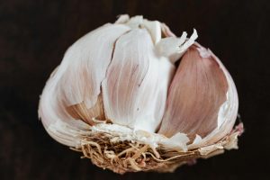 14 Best Foods High in Allicin for Immune Support