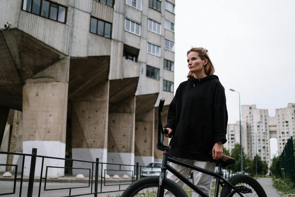 Can Pregnant Women Still Bike? 1 Can Pregnant Women Still Bike?