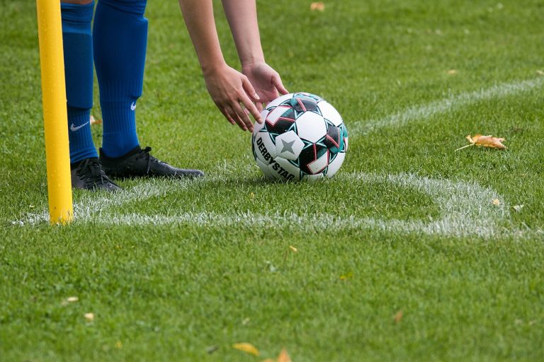 18 Best Foods to Boost Endurance and Strength for Soccer Players
