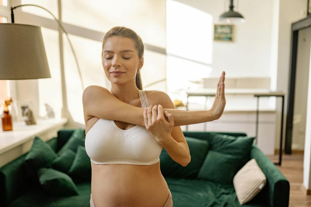 15 Safe Exercises for Pregnant Women to Stay Fit and Healthy 1 15 Safe Exercises for Pregnant Women to Stay Fit and Healthy