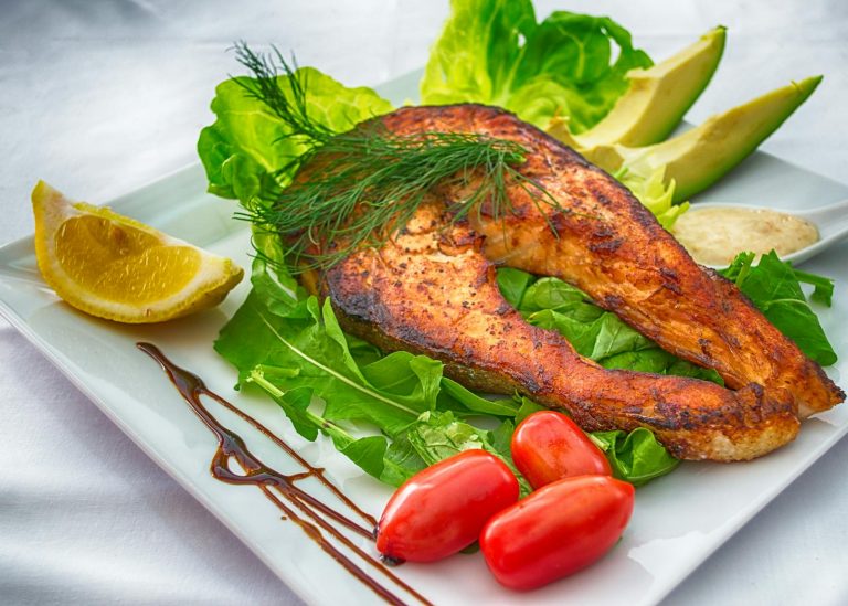 12 Best Foods for Reducing Acne and Skin Blemishes