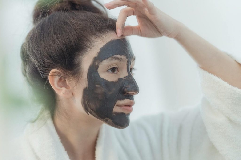 Blackheads Removal: 15 Effective Ways to Remove and Prevent Blackheads Naturally 1 Blackheads Removal: 15 Effective Ways to Remove and Prevent Blackheads Naturally